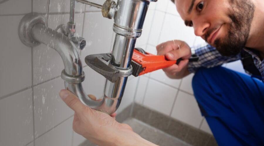 Professional expert plumbing services in Delia, KS
